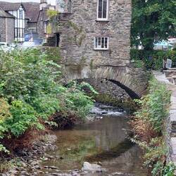 Bridge House (Stock Ghyll passes underneath it)
