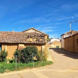 One of a number of abandoned houses.