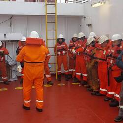 Alarm - Sammeln an der Musterstation