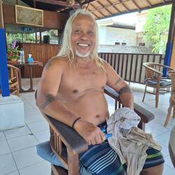 .ein typischer Balinese "Kis" brother in law der Chefin