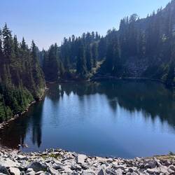Mittagspause am See
