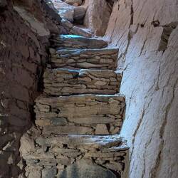 Es gibt auch richtige Treppen