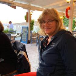 Anne-Dore schaut skeptisch 😄