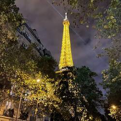 Partial view of the Tour Eiffel aglow