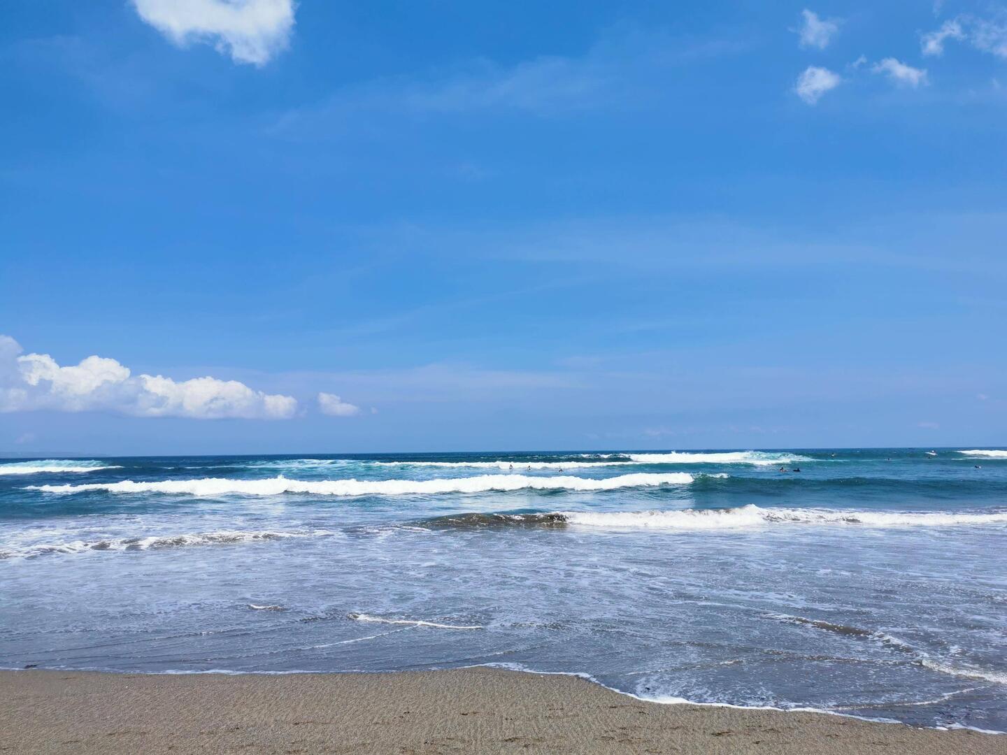 Die Wellen sind echt krass riesig 🌊