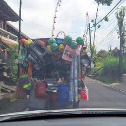 ....weiter geht die Fahrt, manchmal mit diesem Aus-....ähhhh Anblick