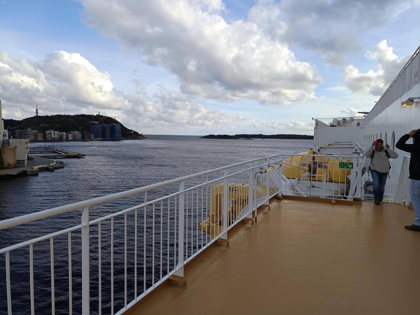 Wir verlassen Kristiansand und begeben uns auf die stürmische Nordsee