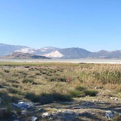 Blick auf die umliegenden Marmor Steinbrüche