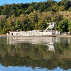 Tug on the river