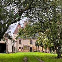 A low key chateau in the woods