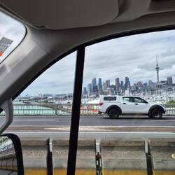 Wir verlassen Auckland