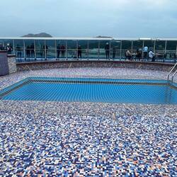 Der Pool ist wie immer gesperrt