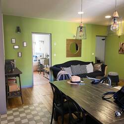 Dining and lounge area