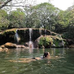 Immerhin hat es zum schwimmen noch genug Wasser 😊