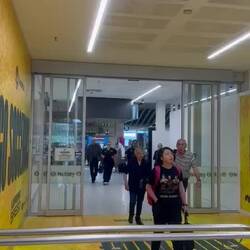 In Adelaide empfangen von Tim und Jasmin