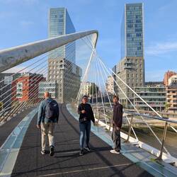 Auf der Brücke von Calatrava