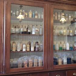 Apotheke