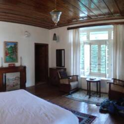 Zimmerchen ist für einen einzelnen müden Motorbiker schon etwas klein geraten