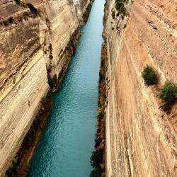 Kaum zu glauben, dass die im 19. Jhr. etwas mehr als 10 Jahre für den Bau benötigt haben.