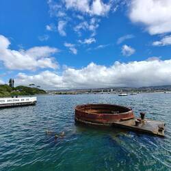 Die Halterung eines Geschützturms der USS Arizona.