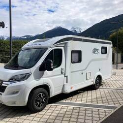 Zwüschehalt zum Poschte und Zmittag in Schlanders...