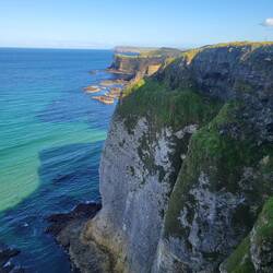 We drove a little further along A2 to see some of the cliffs.
