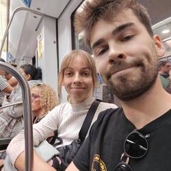 Wir in der Metro