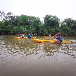 Hinten winken wir euch zu :)