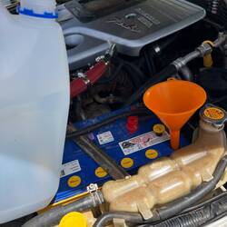 Wir füllen die Batterie nach