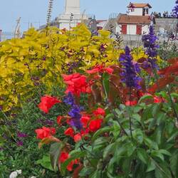 Blick auf den Turm der Hafeneinfahrt