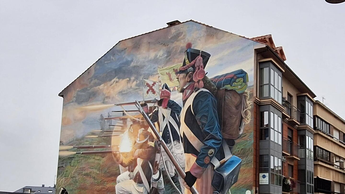 A really striking mural, first one I've seen on this subject, presumably the Peninsular War.