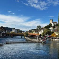 Schlöss on right side