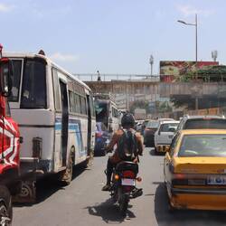 Dichter Verkehr in Dakar