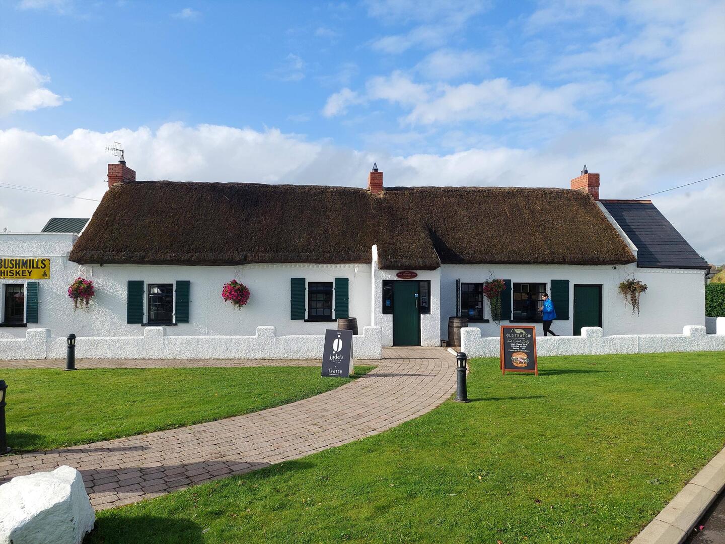 The Old Thatched Inn, Castledawson