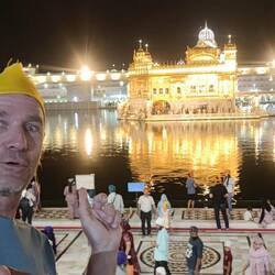 Der goldene Tempel in Amristar, das Zentrum des Universums die Sikhs.
