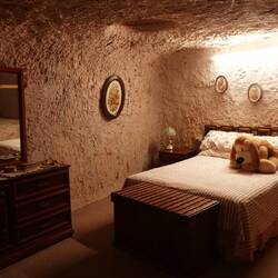 Faye‘s Underground Display Home