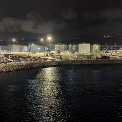 Und auf die Fahrzeuge, die immer noch warten ...