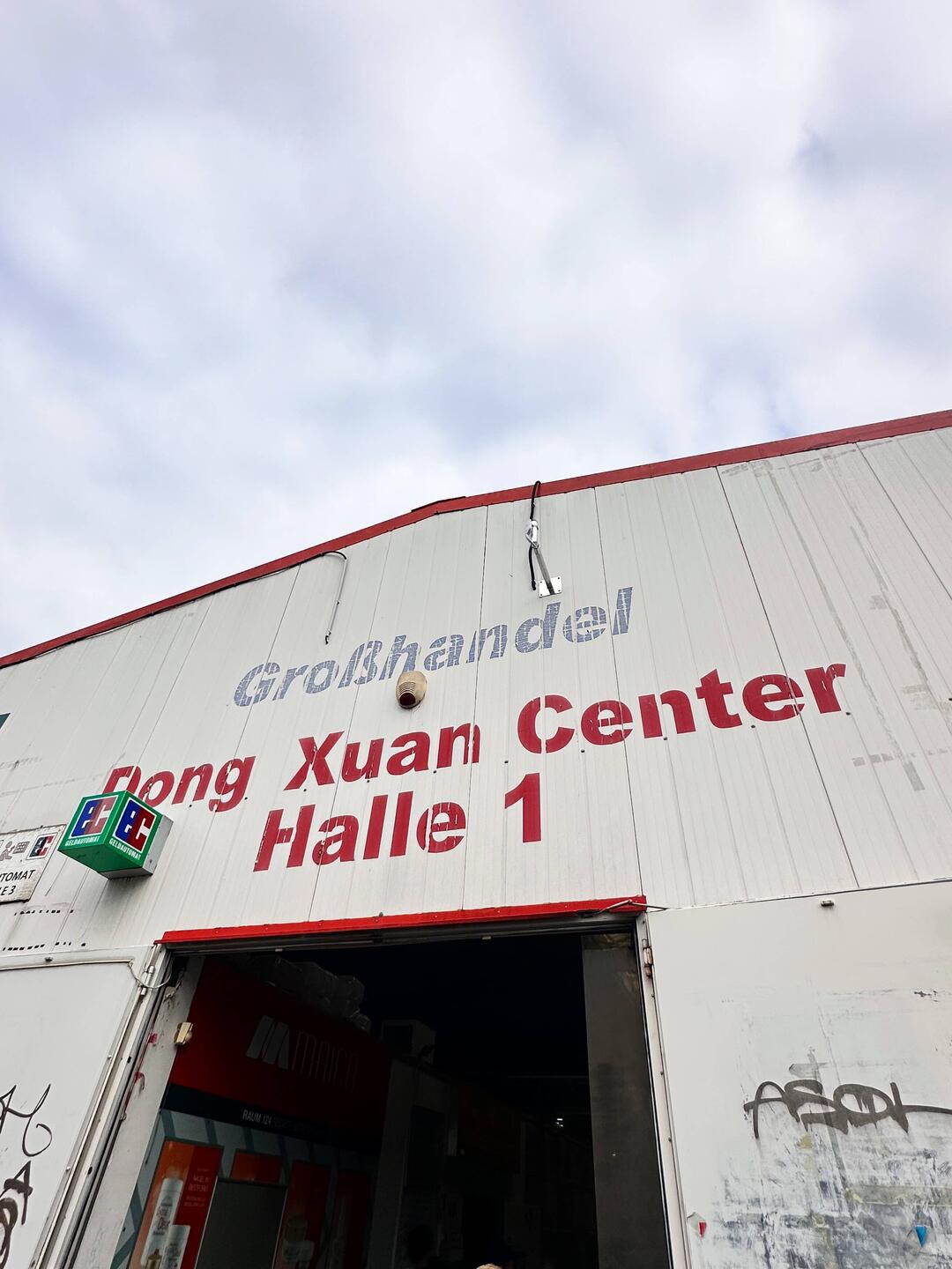 Ding Dong Center