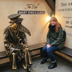 Die Tour vor Mary King's Close esch übrigens grandios. Me lehrt sehr vou vor Gschicht vo Edinburg...
