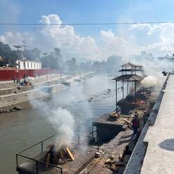 Blick auf Pashupatinath