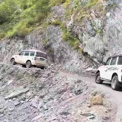 Fahrt von Muktinath nach Tatopani, ca. 4h Fahrt 🙈