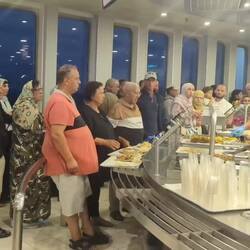 Heiße Schlacht am kalten Buffet