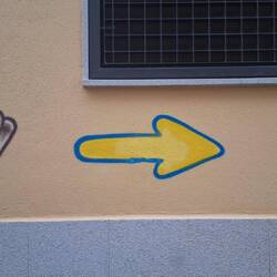 Graffiti style direction arrows now.