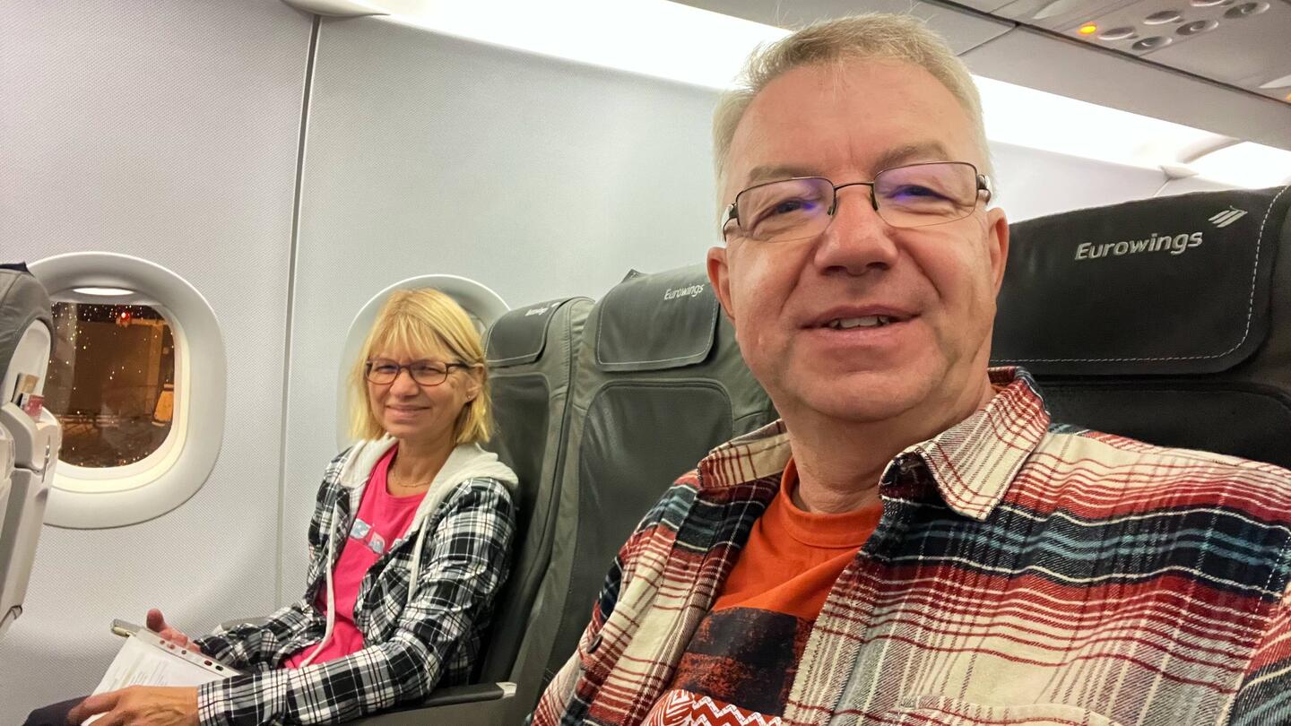 Los gehts mit dem 6 Uhr Flieger