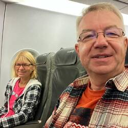 Los gehts mit dem 6 Uhr Flieger