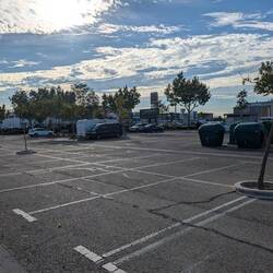 Unser Stellplatz überraschend angenehm, deshalb gleich 2 Nächte 😁