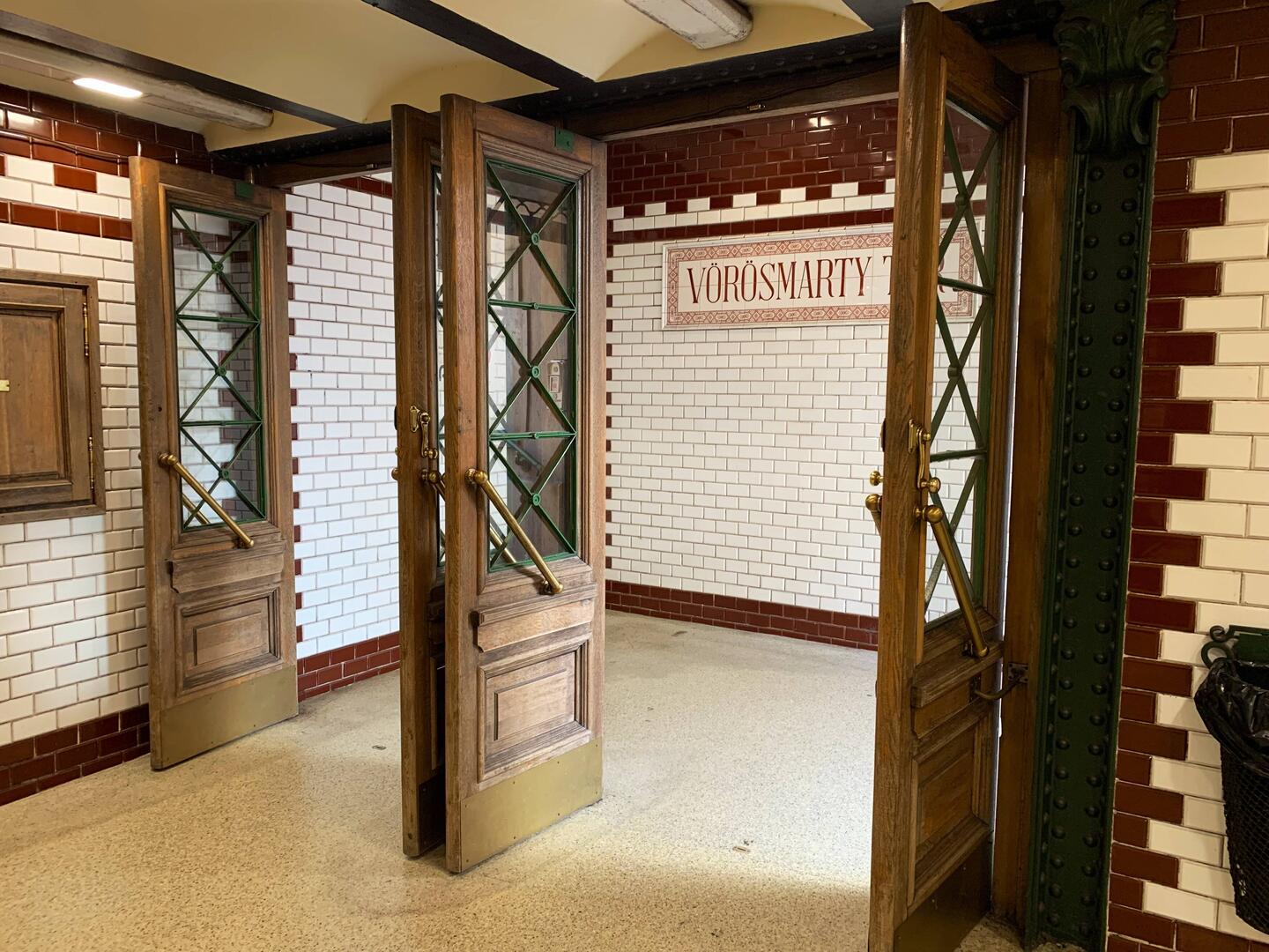 Die älteste Metro in Kontinentaleuropa