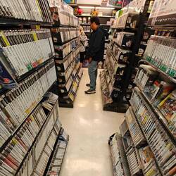 Das ist schon eher meins, Retrospiele bis der Arzt kommt.Von Atari 2600 bis zur aktuellen Generation