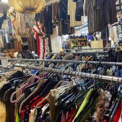 best hugest antique store