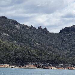 hard to see, but ~3:00 from that 'divot' in the mtn was the lookout spot